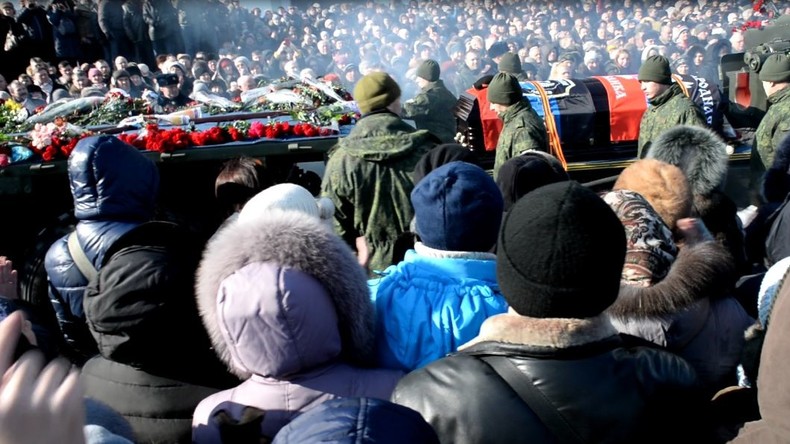RT-Spezialreportage aus dem Donbass: Tränen in der Oper von Donezk