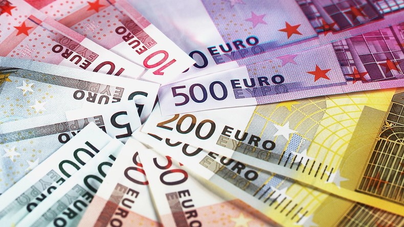 Mieter in Graz findet fast 270.000 Euro und bringt sie zur Polizei