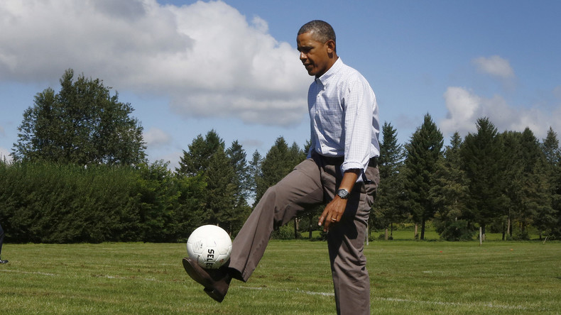 FC Darmstadt 98 lädt seinen Fan Barack Obama zu Heimspiel ein