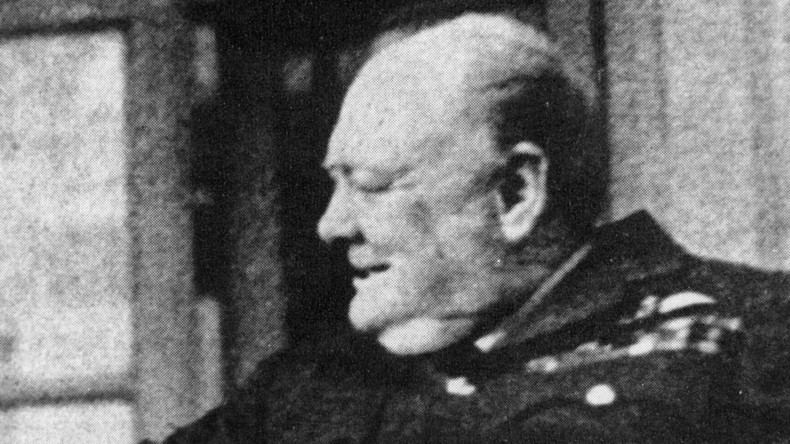 "Sind wir allein im Universum?" - Churchills verlorener Essay zu Außerirdischen entdeckt
