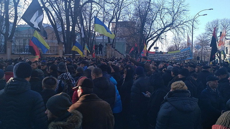 Dritter Maidan-Jahrestag - Zusammenstöße mit Polizei in Kiew, mindestens fünf Festnahmen