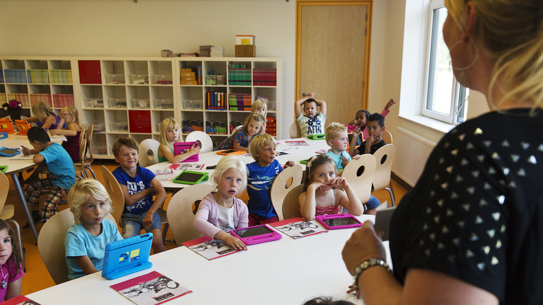 IT-Bildung: Ein kleiner Roboter soll Kindern das Programmieren beibringen