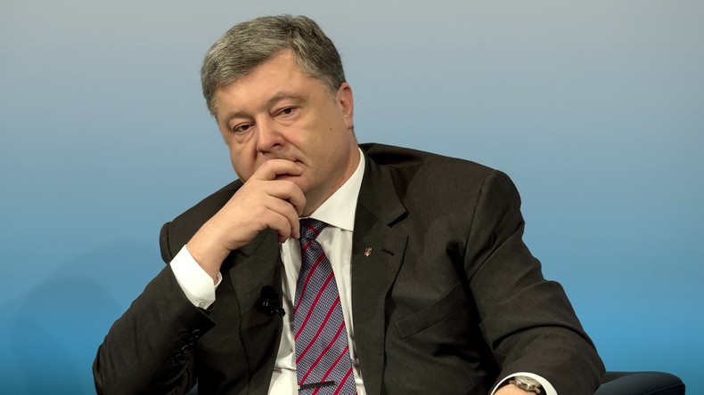 Ukrainischer Journalist erzählt über Poroschenkos Leiden beim Lesen von Facebook-Beiträgen