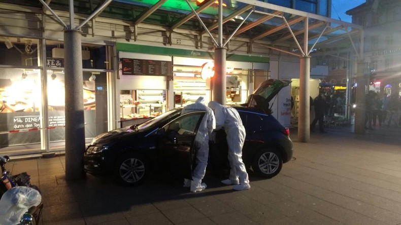 Mann fährt in Heidelberg Fußgänger an: Drei Passanten verletzt