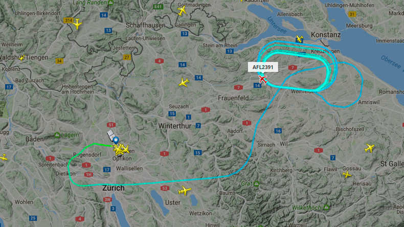 Aeroflot-Maschine landet nach Triebwerksbrand im Flughafen Zürich