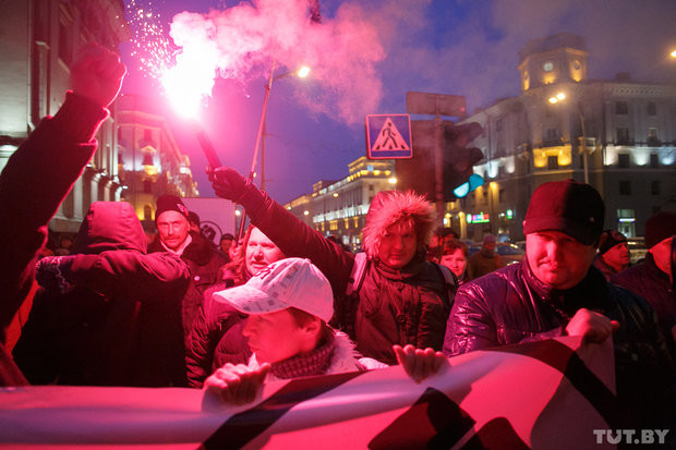 "Verärgerte Weißrussen" protestieren gegen "Nichtstuer-Steuer"