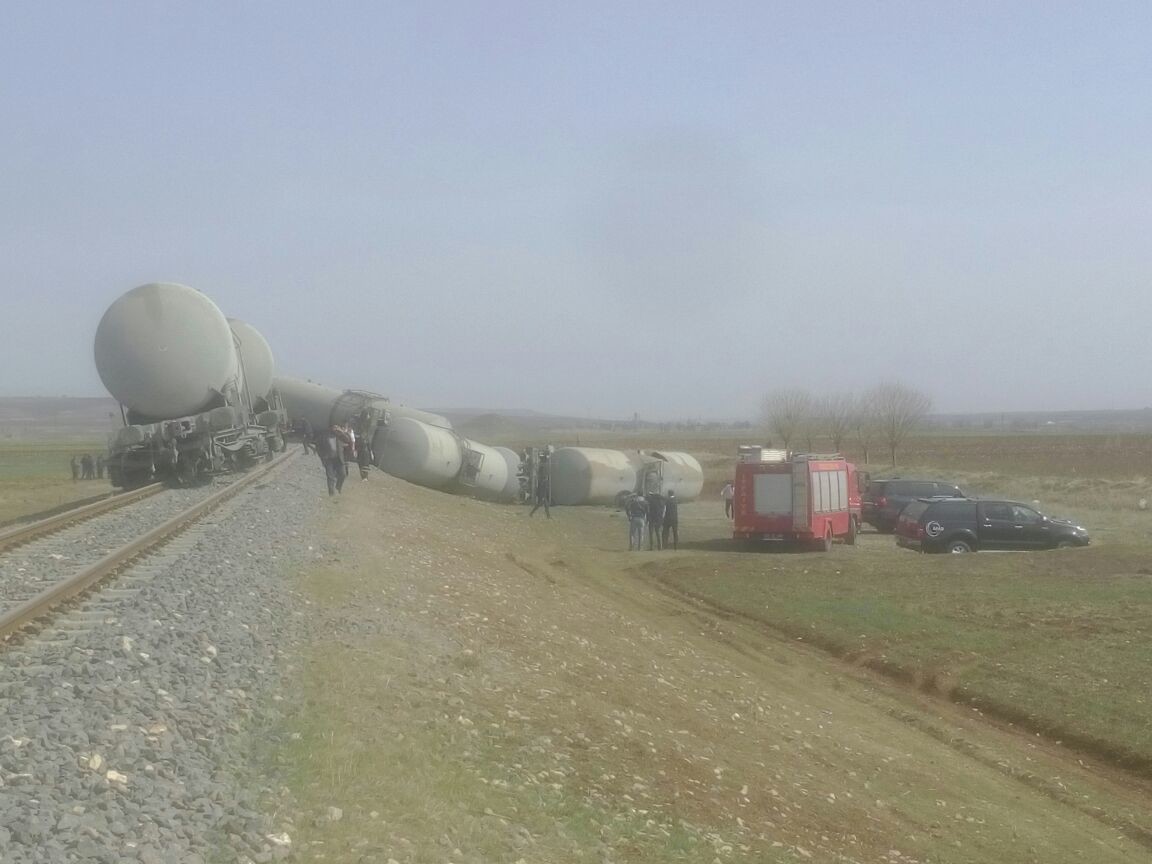 Terroristen sprengen Rohöltransportzug in der Türkei