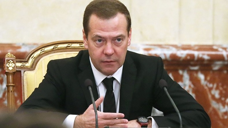 Medwedew vor Russischem Investmentforum: "Wir dürfen uns nicht länger auf andere verlassen"