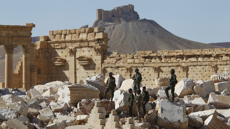 Medienberichte: IS vermint Häuser und Straßen bei Rückzug aus Palmyra