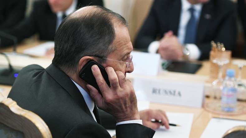 Russischer Außenminister Lawrow: Zu wichtigen Verhandlungen nehme ich kein Telefon mit