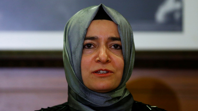 Türkische Familienministerin beschwert sich über „unmenschlichen“ Umgang in Holland