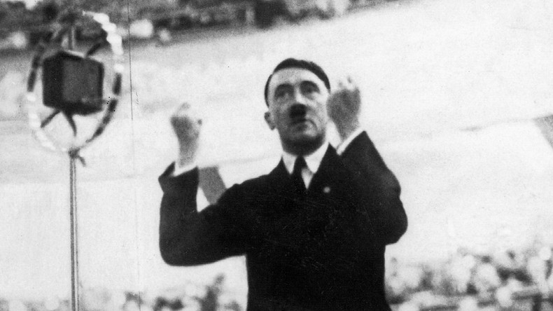 Eva Brauns Fotoalbum mit lang geheim gehaltenen Fotos von Hitler werden in England versteigert