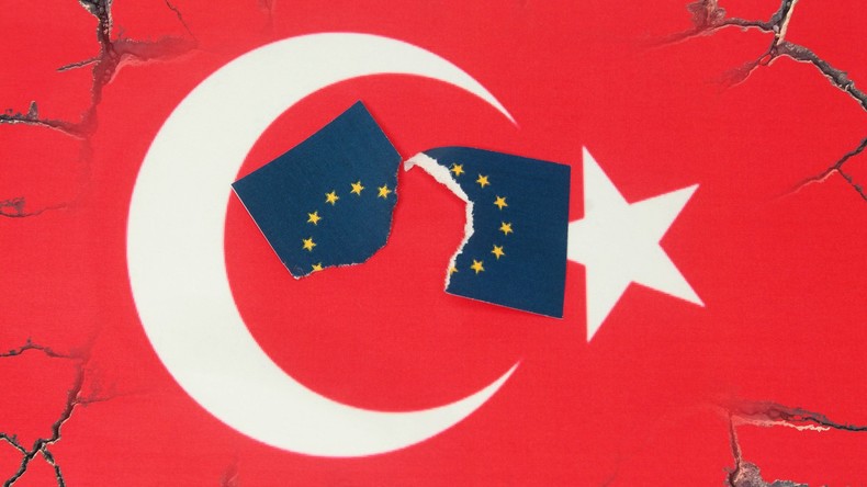 Über 64 Prozent der Deutschen wollen Aussetzung der EU-Beitrittsverhandlungen mit der Türkei