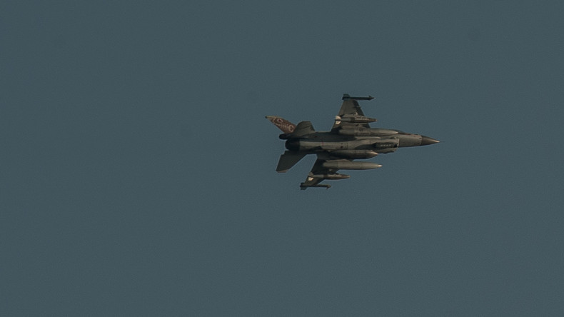 Syrische Streitkräfte vermelden Abschuss von israelischem Kampfjet – Israel dementiert