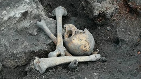 Massengrab aus Zweitem Weltkrieg auf Baustelle in Kaliningrad entdeckt