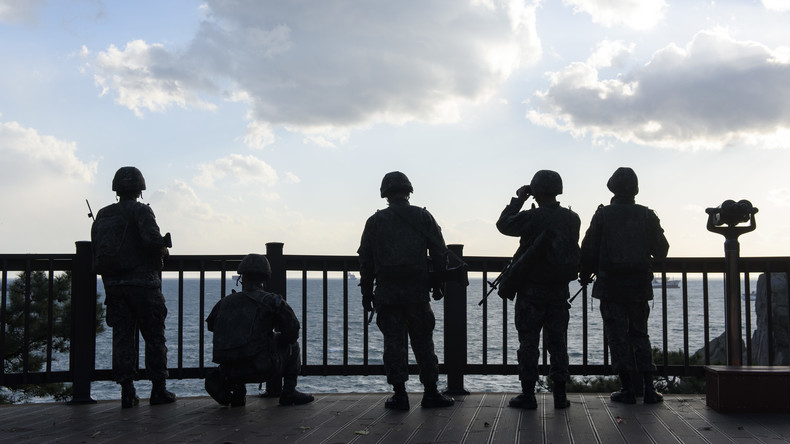 Südkorea, Japan und USA starten gemeinsame Marinemanöver gegen nordkoreanische U-Boote