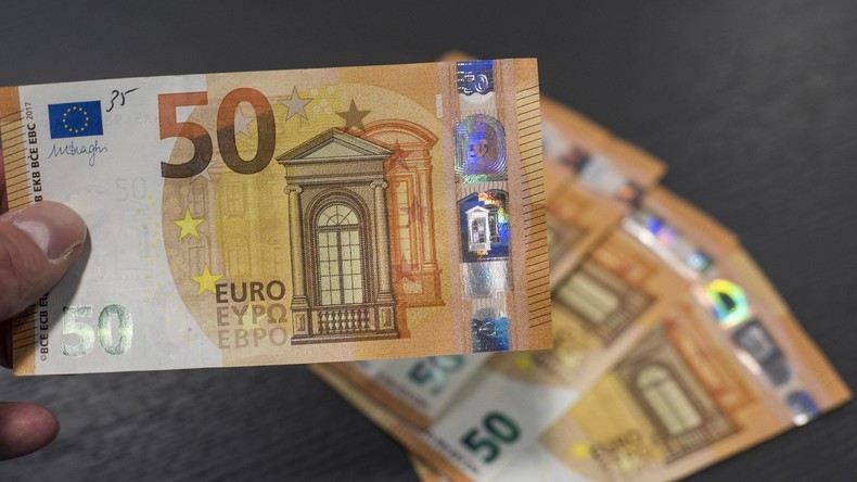 Neue 50-Euro-Banknote kommt in Umlauf