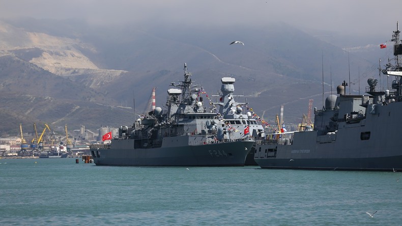 Moskau und Ankara führen gemeinsame Übungen im Schwarzen Meer durch