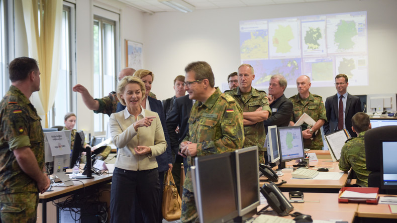 Von der Leyens Cyber-Armee: Angriff ist die beste Verteidigung