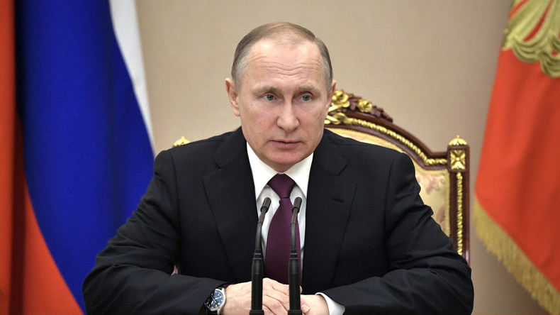 Putin zu NATO-Reaktion auf Geschehen in Syrien: „Sie nicken wie chinesische Wackelkopffiguren“
