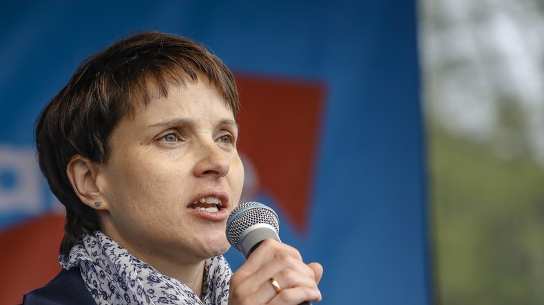 Richtungsstreit in der AfD: Petry möchte Abgrenzung von Rassismus