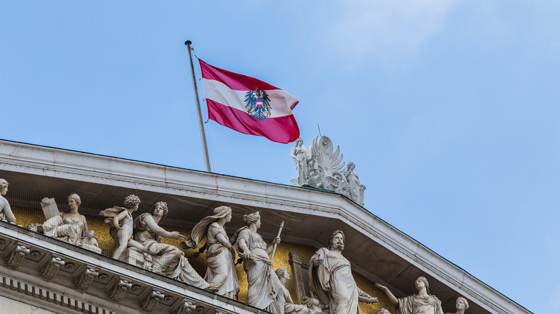 Kein Bock auf Demokratie: Immer mehr Österreicher sehnen sich laut Umfrage nach einem starken Führer