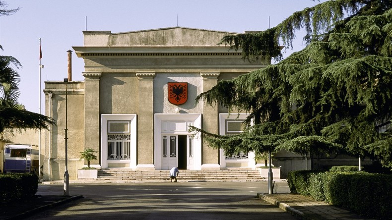 Straßenblockaden in Albanien