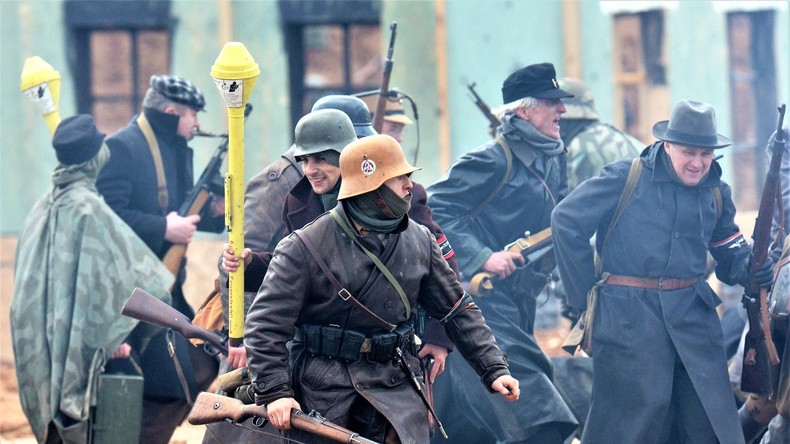 Sturm auf Berlin – Historische Nachstellung oder Kriegsspiel?