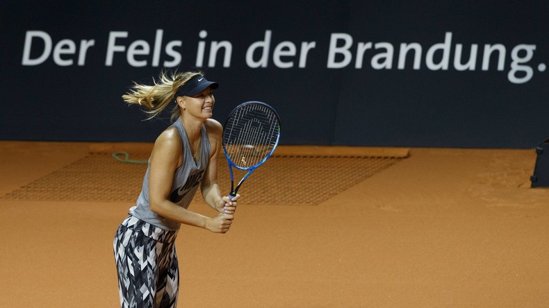 Tennis-Star Maria Scharapowa zurück auf dem Court