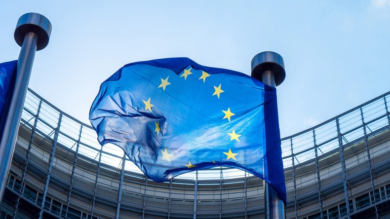 EU unterzeichnet 420 Millionen-Euro-Investitionsabkommen mit griechischen Banken