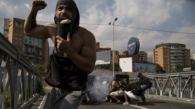 Abby Martin: Finger weg von Venezuela!