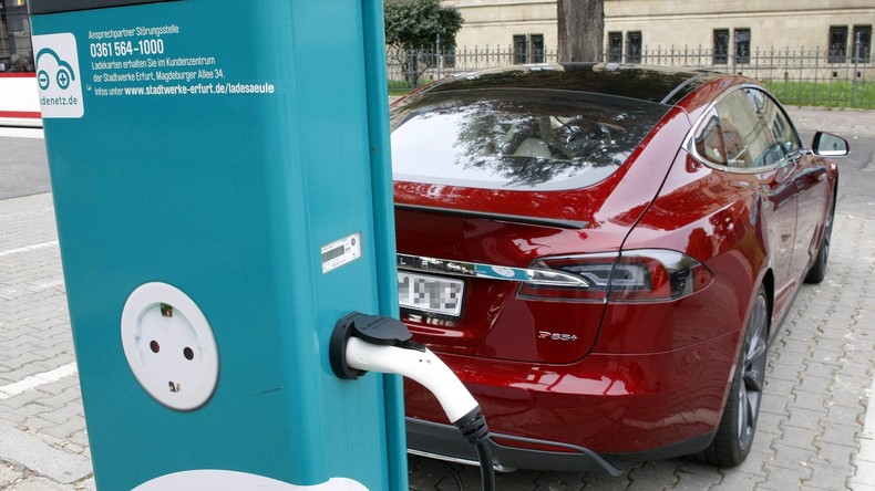 EU erlaubt Autokonzernen Bau und Betrieb gemeinsamer Ladestationen für Elektroautos