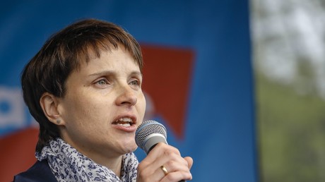 Richtungsstreit in der AfD: Petry möchte Abgrenzung von Rassismus