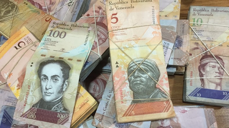 Venezuelas Regierung hebt Mindestlohn an