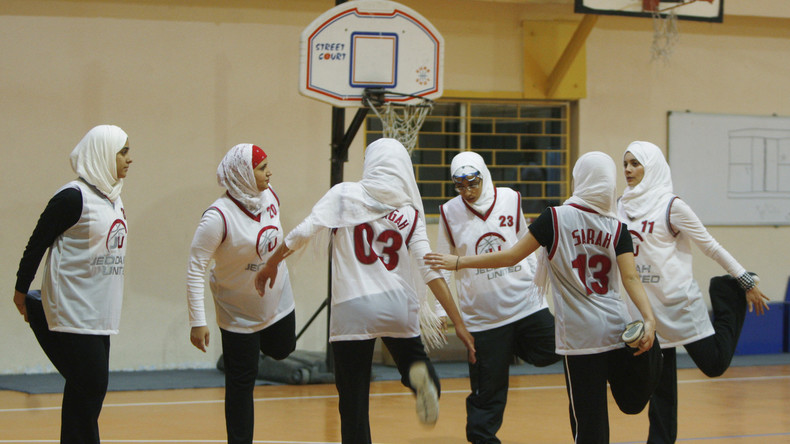 Kopftuch künftig auch beim Basketball erlaubt