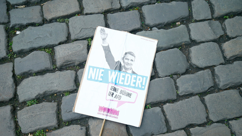 Anzeige wegen Volksverhetzung gegen AfD-Politiker