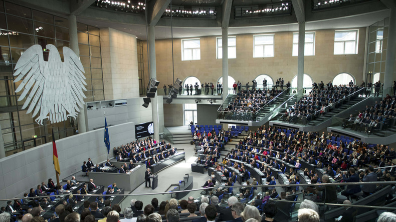 Bundesrat verabschiedet Gesetz für mehr Lohngerechtigkeit