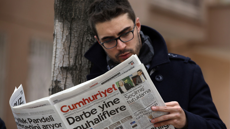 Online-Chefredakteur von "Cumhuriyet" in Türkei verhaftet