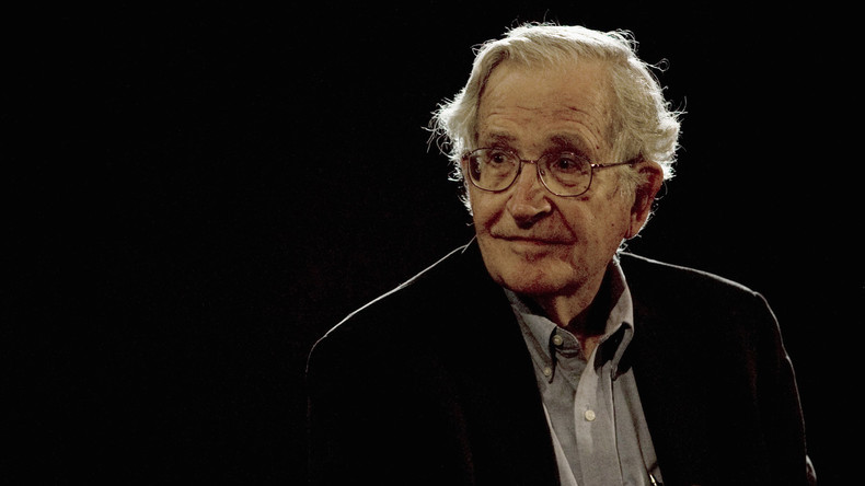 Noam Chomsky und Edward Snowden fordern Einstellung des Verfahrens gegen WikiLeaks