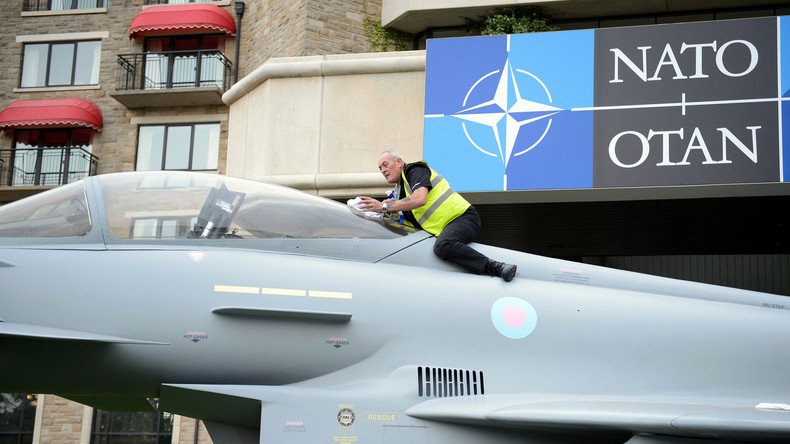 Ehemaliger Geheimdienstchef aus Frankreich: Die russische Bedrohung ist eine Erfindung der Nato