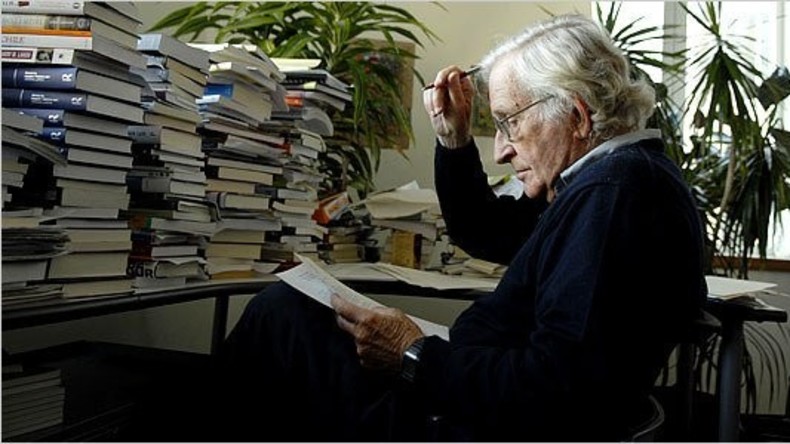 Requiem für den amerikanischen Traum: Neues Buch von Noam Chomsky