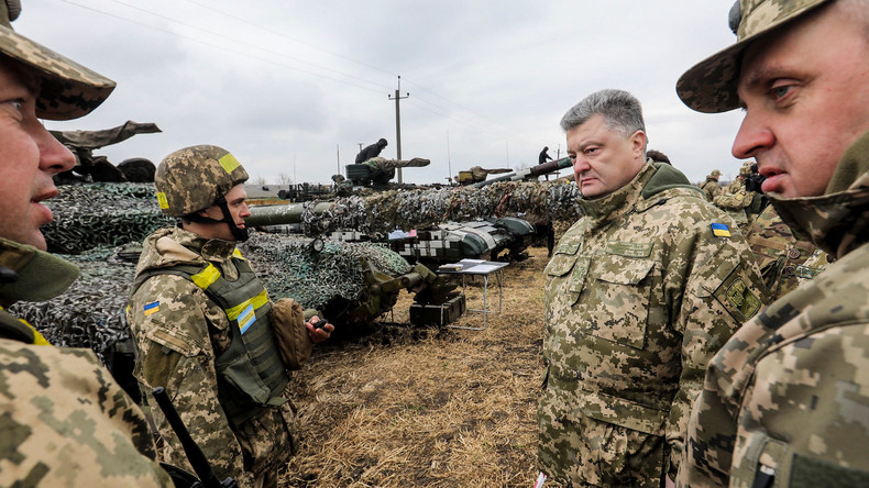 Kiew schickt modernisierte T-80-Panzer in den Donbass