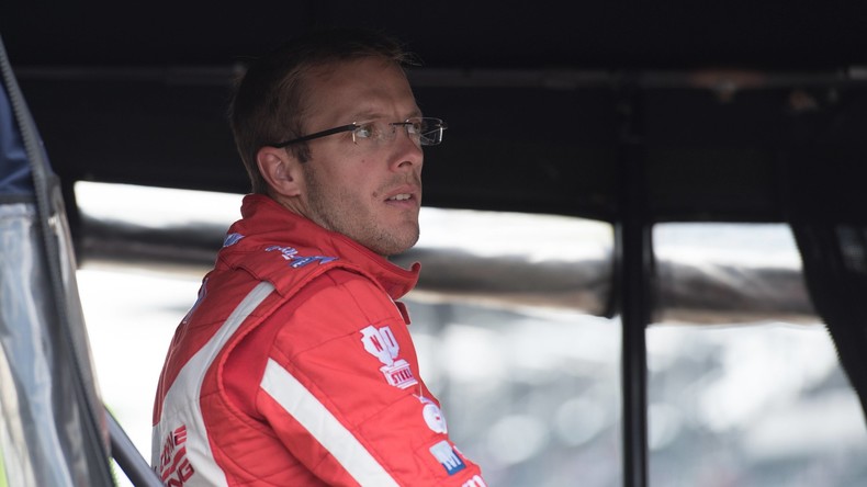 Ex-Formel-1-Pilot Sébastien Bourdais kracht gegen Mauer bei Rennen in Indianapolis