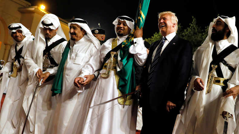 Iran verspottet saudische Liebes-Erklärung des US-Präsidenten und erinnert an 9/11