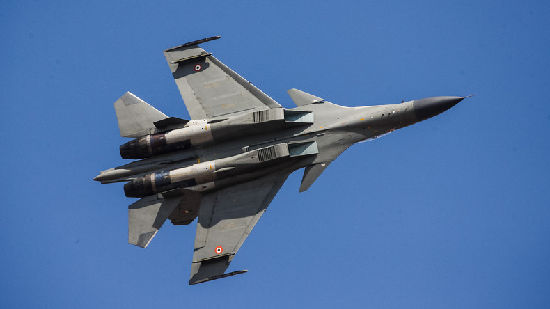 Indien: Jagdflugzeug verschwindet vom Radar