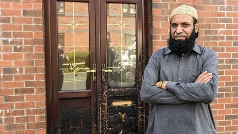 Gewalt und Gegengewalt: Mutmaßlicher Brandanschlag auf Moschee in Manchester kurz nach Anschlag