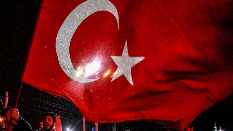 Verurteilter Chefredakteur bei Fluchtversuch aus Türkei gefasst