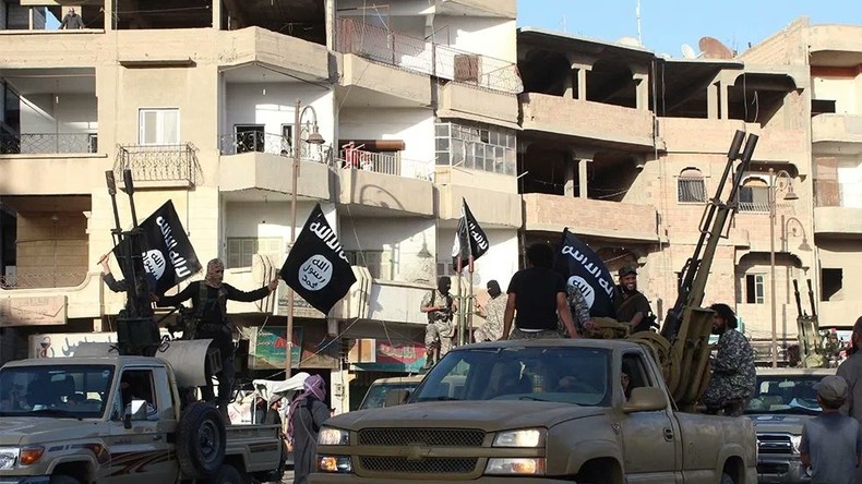 Beobachter: Mindestens 35 Tote bei Luftangriff in Syrien
