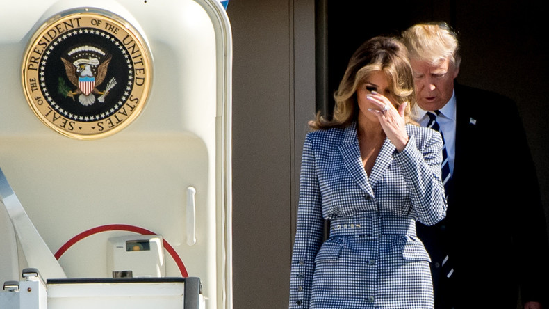 Melanias Rache? - Warum sie Donald Trumps Hand weggeschlagen hat