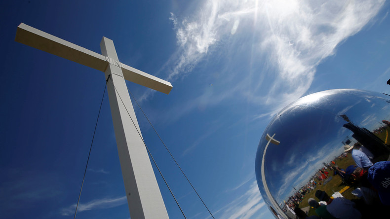 Kirchentag: Zehntausende feiern Abschlussgottesdienst in Wittenberg